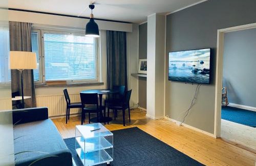 Hietalahti Apartment | Explore STAY Kamppi Apartment: 4-Star Comfort with Hot Tub