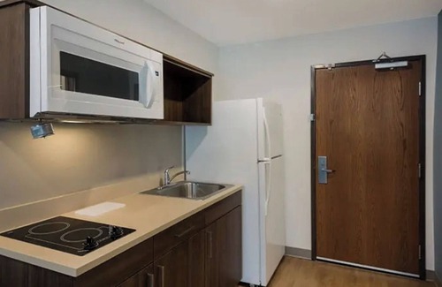Austin Hotel | Stay Longer, Save More! Suite Steps from City Life- Easy Access to Everything