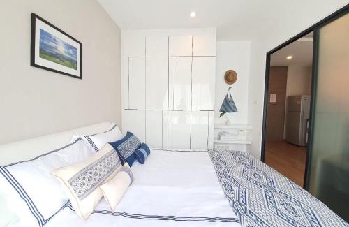 Nimman Apartment | Discover Nimmanhemin Center with Rooftop Pool Access
