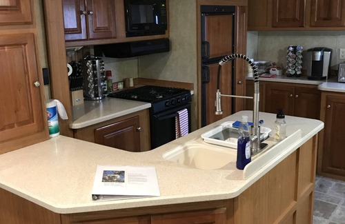 Buena House | Experience Cherry Orchard Retreat in Wine Country - 9.8 Rating