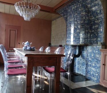 Zaanse Schans Hotel | Discover Heerlijck Slaapen at Zaanse Schans - Rated 9.3