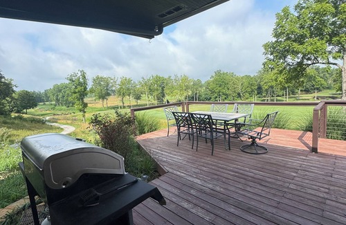 Wilmington House | Unwind at a Top Ohio Golf Course - Private House Retreat