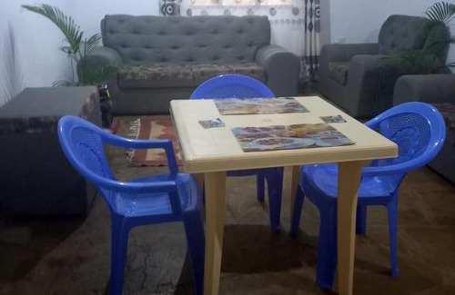 Ukunda House | Budget-Friendly Stay.Plus Darad Homes Diani with Pool