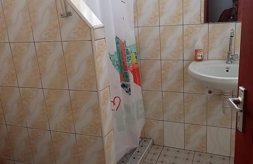 Ukunda House | Budget-Friendly Stay.Plus Darad Homes Diani with Pool