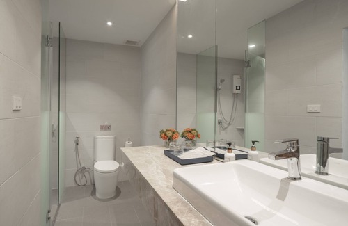 Thanon Phetchaburi Hotel | Discover Stay Plus Hotel Bangkok: Family-Friendly Retreat