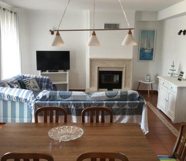 Porto Covo Apartment | Discover Stay Porto Côvo: Top-Rated Family-Friendly Retreat