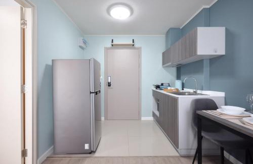 Chiang Mai Apartment | Relaxing Resort Condo with Pool for Your Family Getaway
