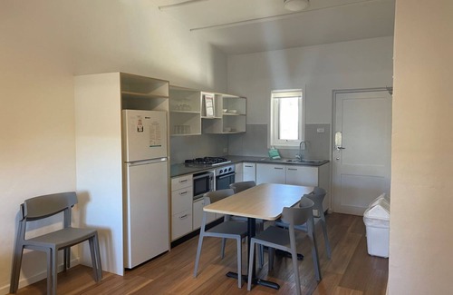 Perth Resort | Family-Friendly Stay Rottnest: Top Reviews & Dining Options
