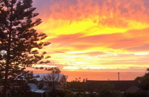 Caves Beach House | "Stay Salty @ Caves Beach" Your Coastal Retreat