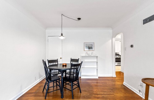 Bella Villa House | Cozy 2-Bed House in STL with Fenced Yard & Pet-Friendly