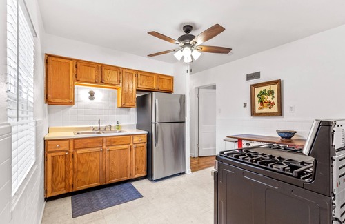 Bella Villa House | Cozy 2-Bed House in STL with Fenced Yard & Pet-Friendly