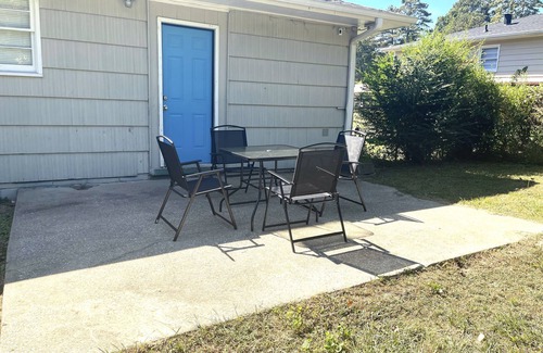 New Castle House | Experience The Springhill: Remodeled Retreat Near Downtown