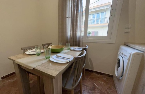 Aria Apartment | Stylish 2-Bed Apartment Near Nafplio and the Beach