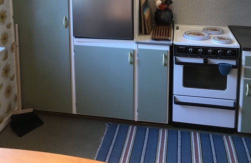 Nasum Apartment | Enjoy Scenic Lake Views and Family-Friendly Amenities