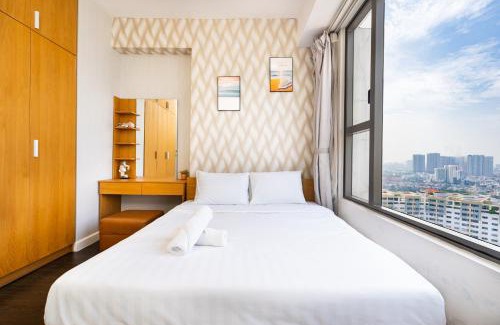 Bach Dang Riverside Apartment | Guest Rated 9.8: Stay With Me CBD Apartment, Rivergate