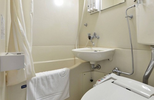 Chuo-ku Hotel | Cozy Nonsmoking Semitriple Room in Fukuoka