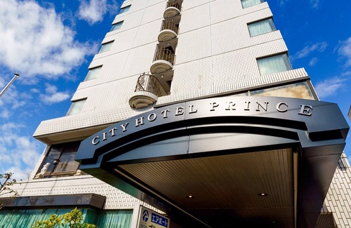 Izumisano Hotel | Comfortable Semidouble Room in Izumisano, Osaka