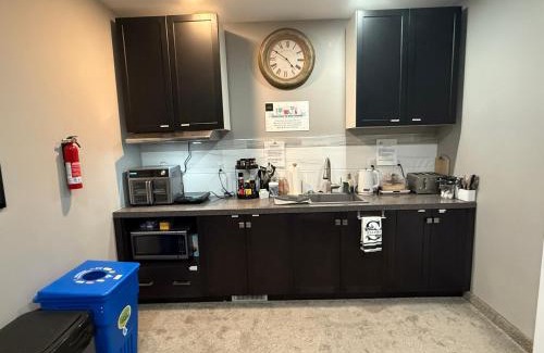 Winnipeg House | Discover Stay549: Oceanfront Oasis with Pool & Hot Tub