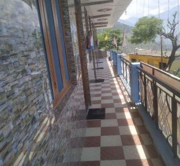 Chamoli House | Family-Friendly StayApart - Hari Keshari Home Stay Getaway
