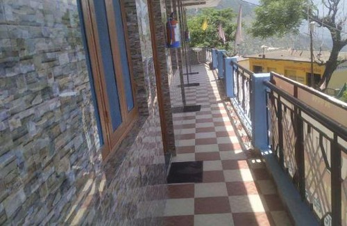 Chamoli House | Family-Friendly StayApart - Hari Keshari Home Stay Getaway