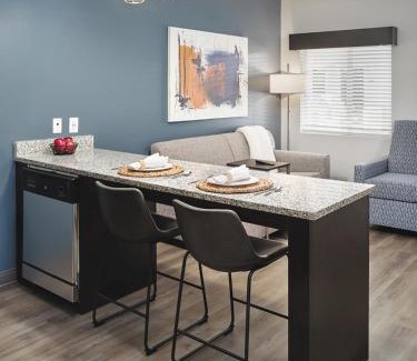 College Station Hotel | Pet-Friendly StayAPT Suites in College Station Awaits You