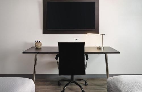 Killeen Hotel | Family-Friendly stayAPT Suites in Killeen-Fort Cavazos