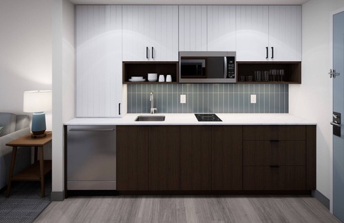 Ames Hotel | Inviting Staybridge Suites Ames: Pool, Breakfast & Kitchen