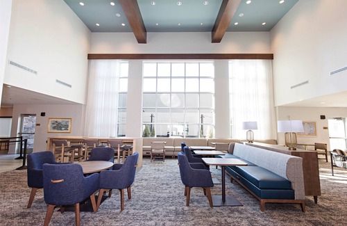Thornton Hotel | Exceptional Staybridge Suites Denver North with Great Amenities