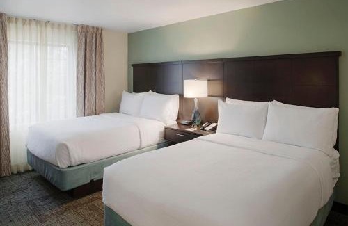 Fayetteville Hotel | Pet-Friendly Staybridge Suites Fayetteville with Ocean Views