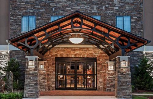 Fossil Creek Hotel | Inviting Staybridge Suites Fort Worth Fossil Creek Awaits You