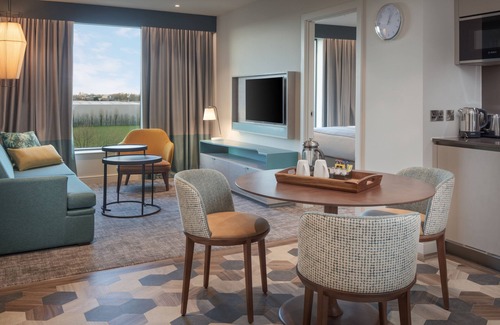 Heathrow Villages Hotel | Discover Staybridge Suites London Heathrow - Rated 9.2/10