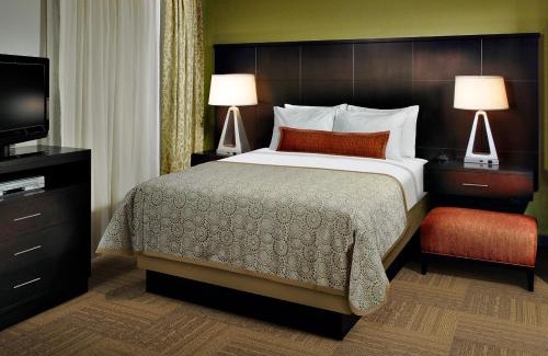 Miamisburg Hotel | Pet-Friendly Staybridge Suites Miamisburg - Rated 9.1/10
