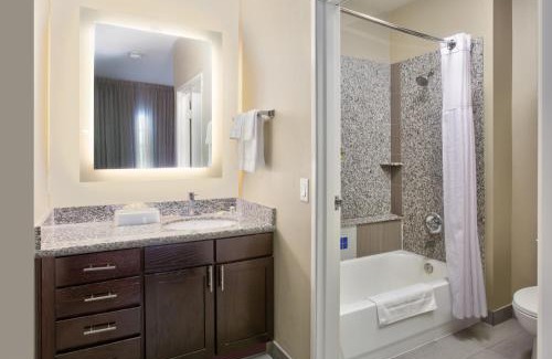 Plano Hotel | Discover Staybridge Suites Plano - A Pet-Friendly Retreat