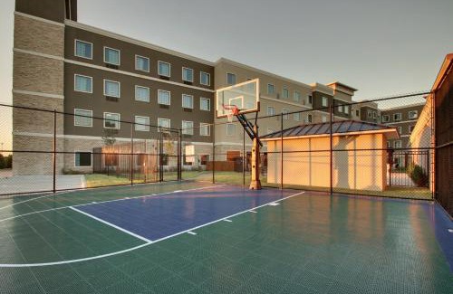 The Colony Hotel | Pet-Friendly Staybridge Suites Plano: Family-Approved Getaway