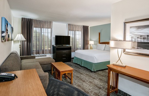 Round Rock West Hotel | Discover Staybridge Suites Round Rock with Pool and Spa