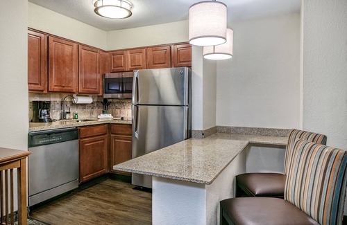 Round Rock West Hotel | Discover Staybridge Suites Round Rock with Pool and Spa