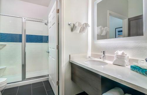 Tyler Hotel | Pet-Friendly Staybridge Suites Tyler with Pool & Breakfast