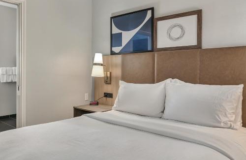 Tyler Hotel | Pet-Friendly Staybridge Suites Tyler with Pool & Breakfast
