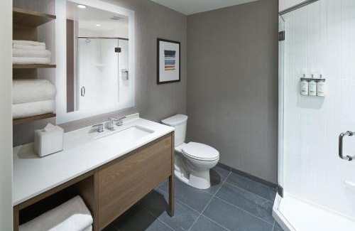 Downtown Wilmington Hotel | Pet-Friendly Staybridge Suites Wilmington Downtown - 4 Stars