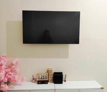 CSJDM Apartment | Discover Amaia Korean Themed Deluxe by Hana Kim - Poolside Fun