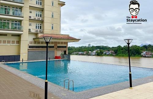 Kuching Apartment | Modern Retreat at Staycation Homestay 52 Kuching Riverine Resort