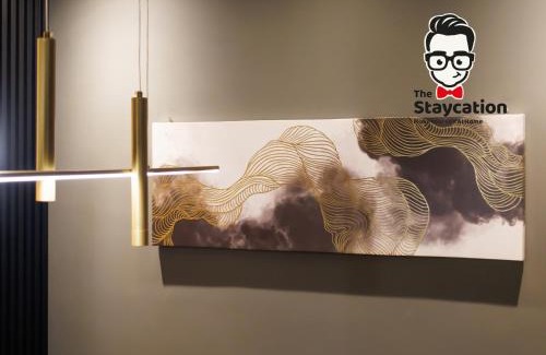Kuching Apartment | Modern Retreat at Staycation Homestay 52 Kuching Riverine Resort