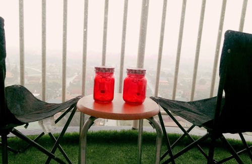 San Jose Condo | Relaxing Staycation in Tagaytay City with Pool & Breakfast