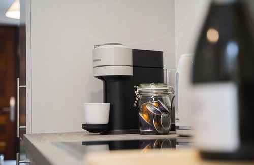 Salford Apartment | Modern 1-Bed Apartment in Manchester City Centre - Rated 9.4