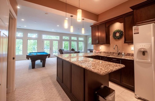 Innsbrook House | Top-Rated StayIBK Home: Ocean View with Pool & Kitchen