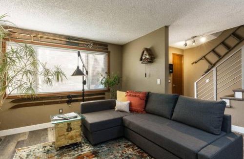 Boise Bench House | Unique Boise Townhouse: Family-Friendly Stay Near St Als