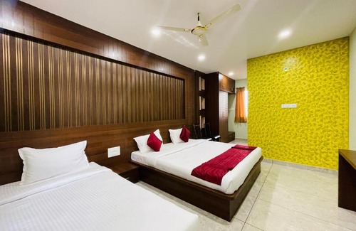 Mysore Hotel | Budget-Friendly Stay at STAYMAKER Yashaswini Residency