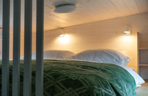 Zator House | Family-Friendly MJ Rentals - Tinyhouse Zator, Rated 9.7/10