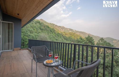 The Mall Road Villa | StayVista at Glass Forest with Bonfire, BBQ