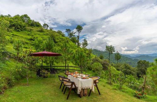 Kumarhatti Villa | Experience Unforgettable Stays at Leopard's Creek with Pool